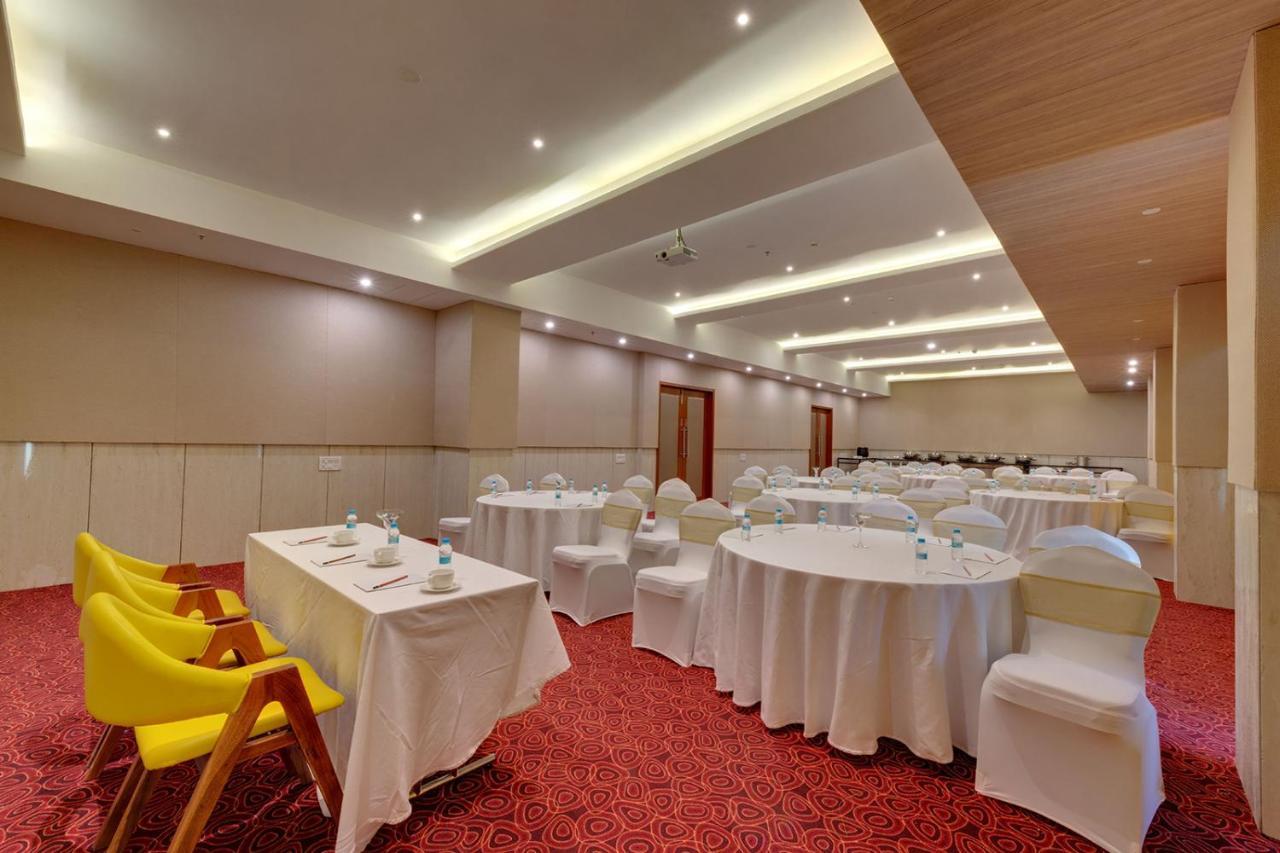 Viola Beacon Resort, Lonavala Ngoại thất bức ảnh
