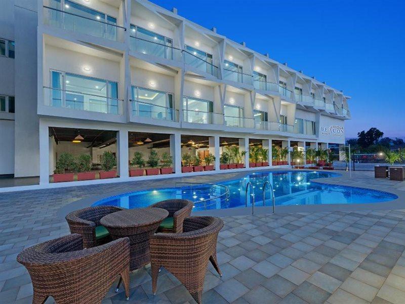 Viola Beacon Resort, Lonavala Ngoại thất bức ảnh